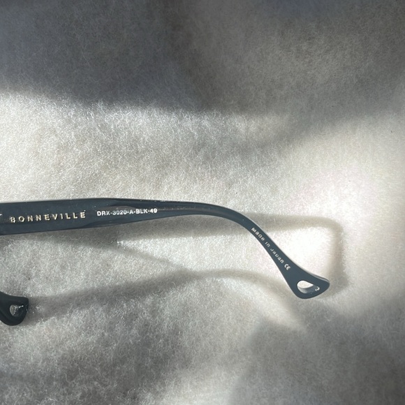 Dita frames - Picture 5 of 8